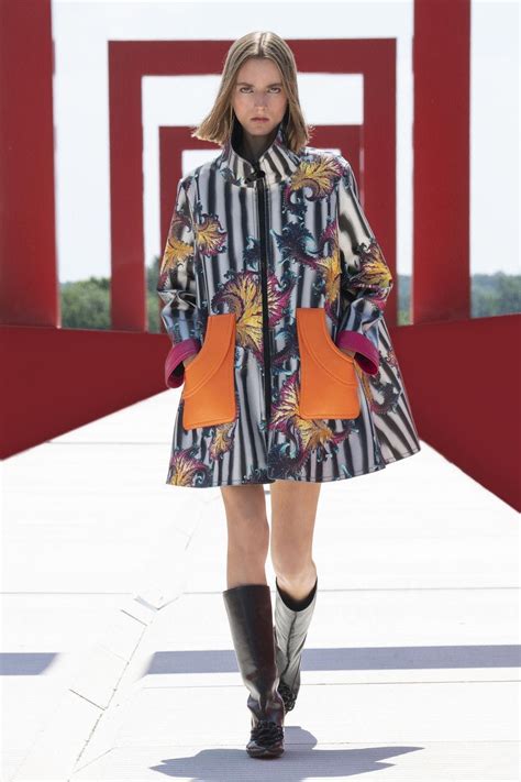 See Every Look from Louis Vuitton's Cruise 2022 Collection